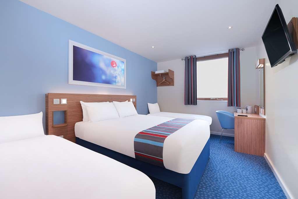 Travelodge Stansted Great Dunmow Zimmer foto