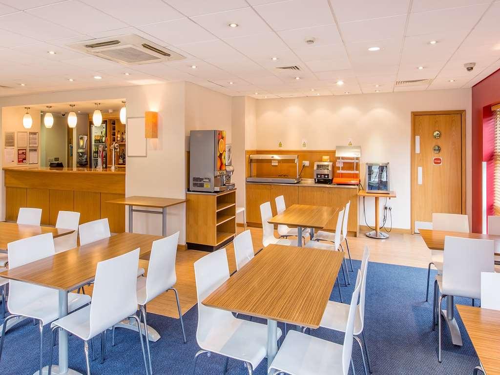 Travelodge Stansted Great Dunmow Restaurant foto